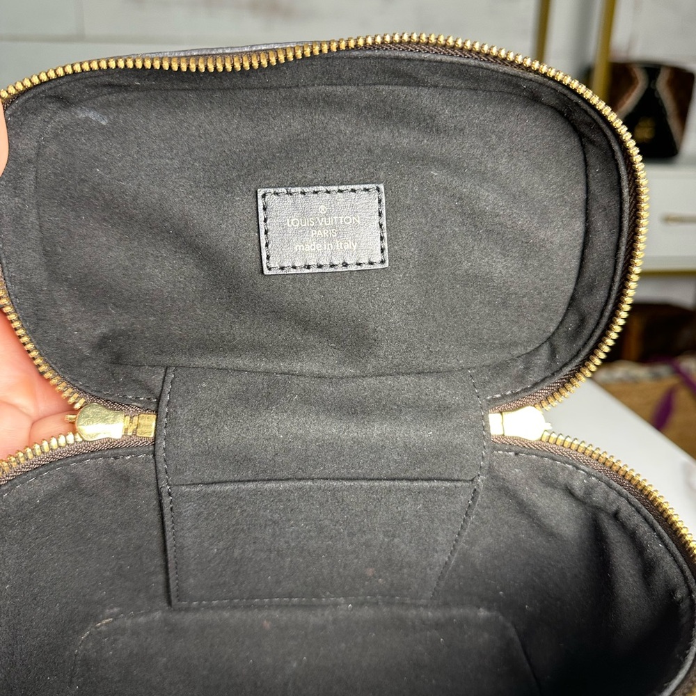 SOLD ❌ Louis Vuitton Reverse Monogram Vanity PM - Picture 10 of 13